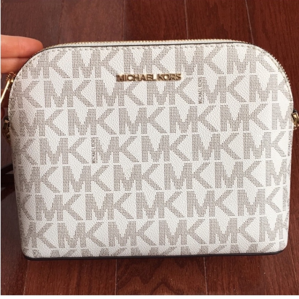 Michael Kors Dome Crossovers